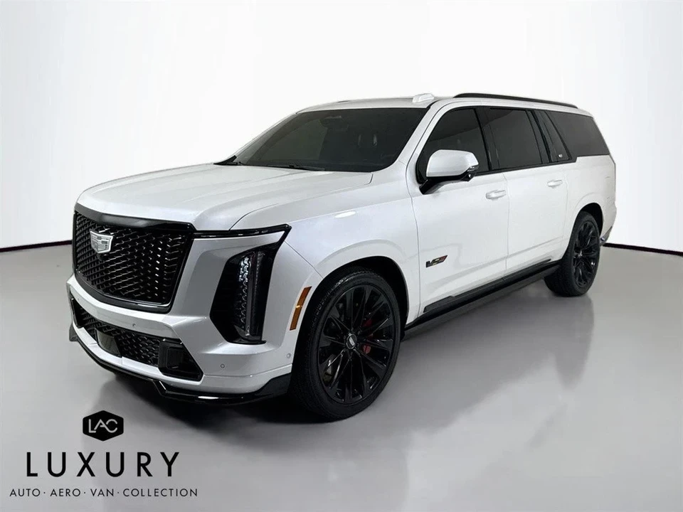 2025 Cadillac Escalade-V 5th Gen - Image 9 of 12