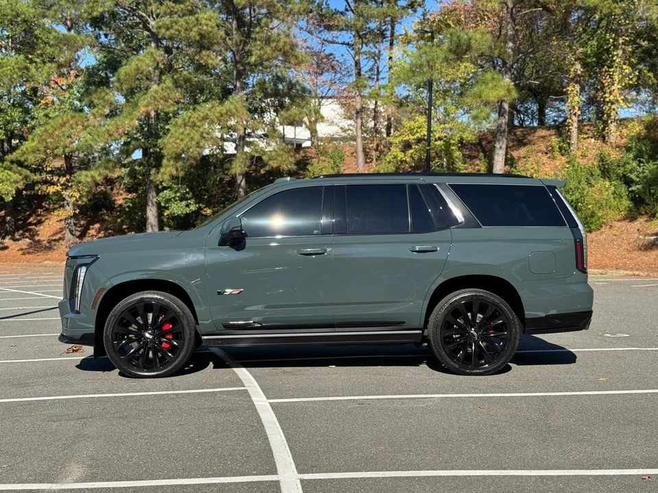 2025 Cadillac Escalade-V 5th Gen - Image 6 of 12