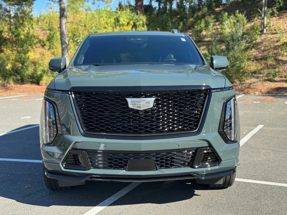2025 Cadillac Escalade-V 5th Gen - Image 2 of 12