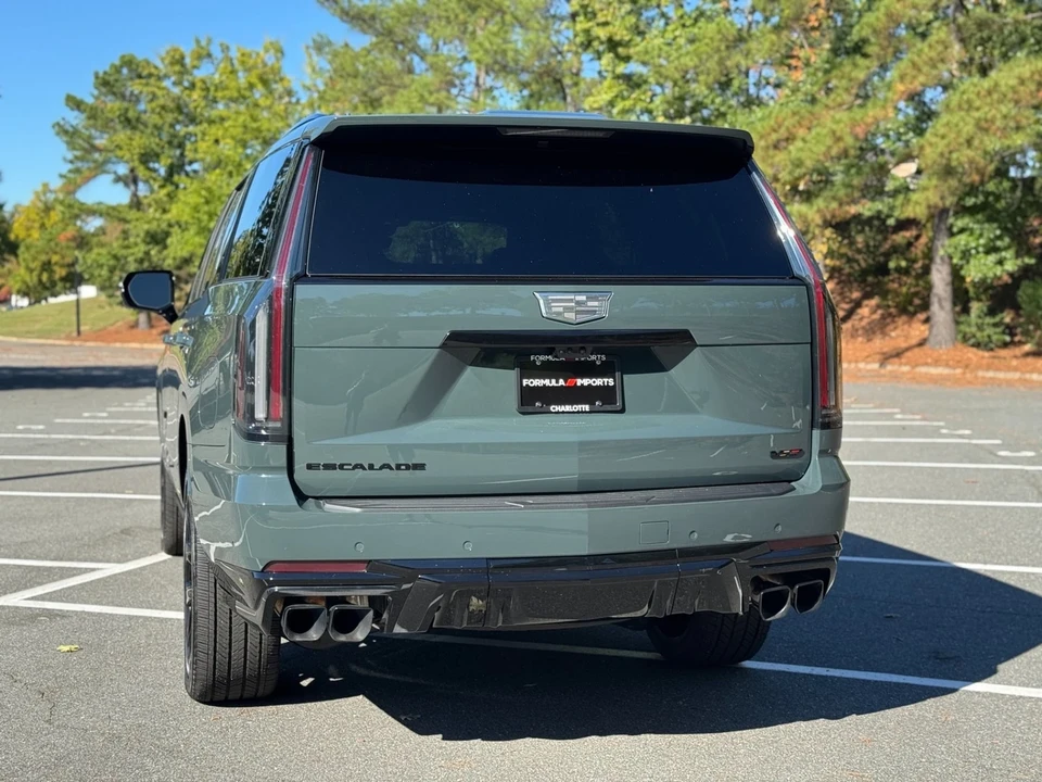2025 Cadillac Escalade-V 5th Gen - Image 9 of 12