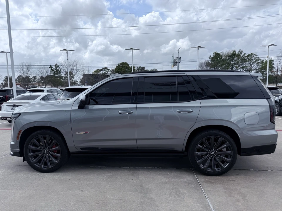 2025 Cadillac Escalade-V 5th Gen - Image 8 of 19