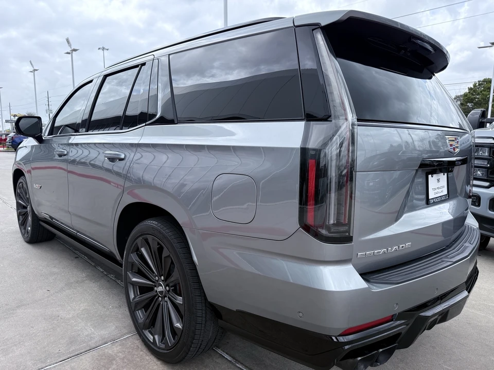 2025 Cadillac Escalade-V 5th Gen - Image 7 of 19