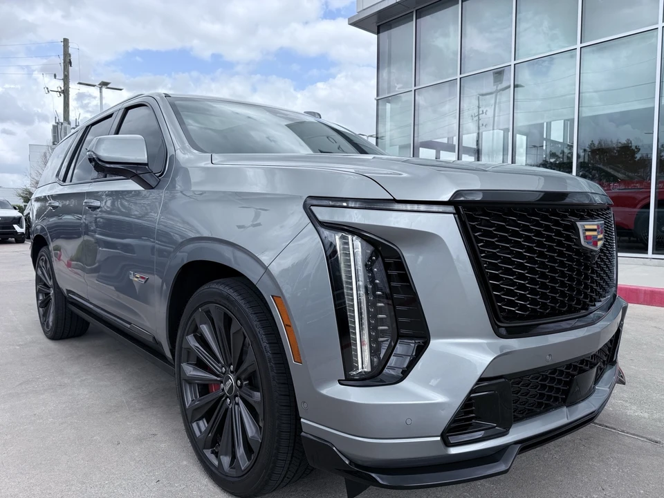 2025 Cadillac Escalade-V 5th Gen - Image 3 of 19