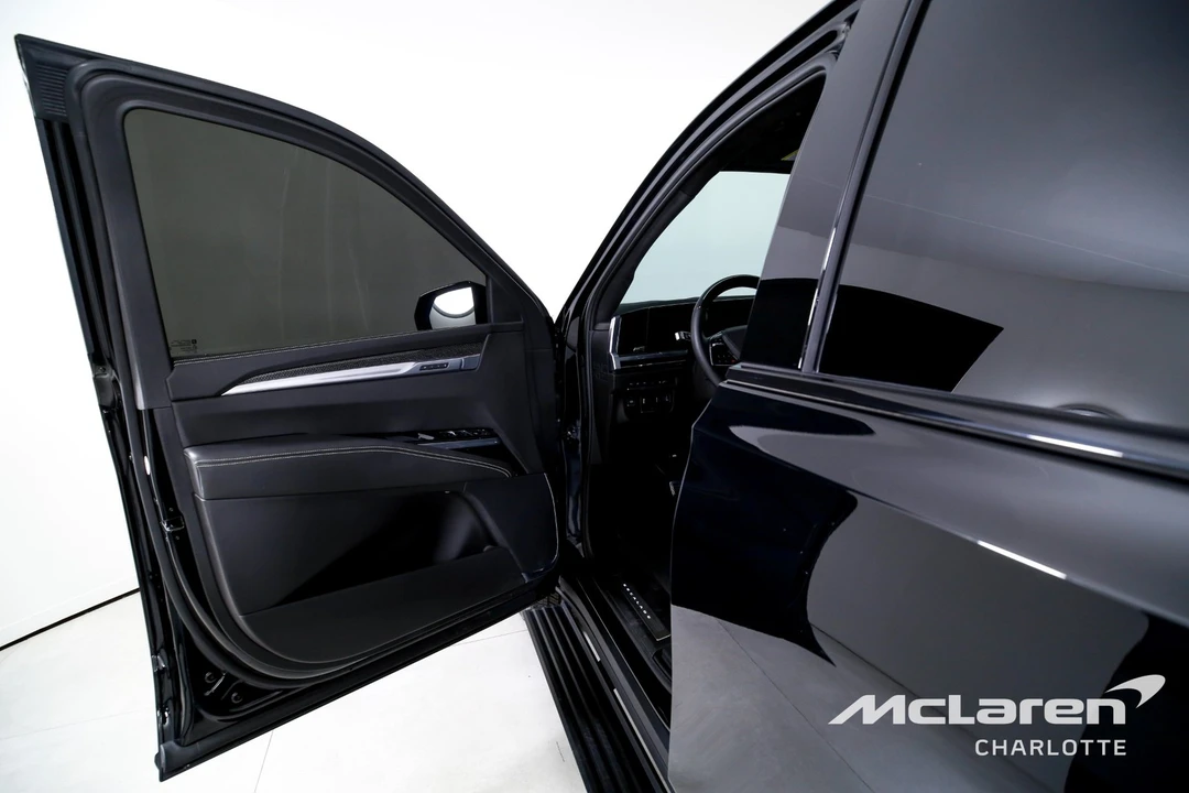 2025 Cadillac Escalade 5th Gen - Image 10 of 21