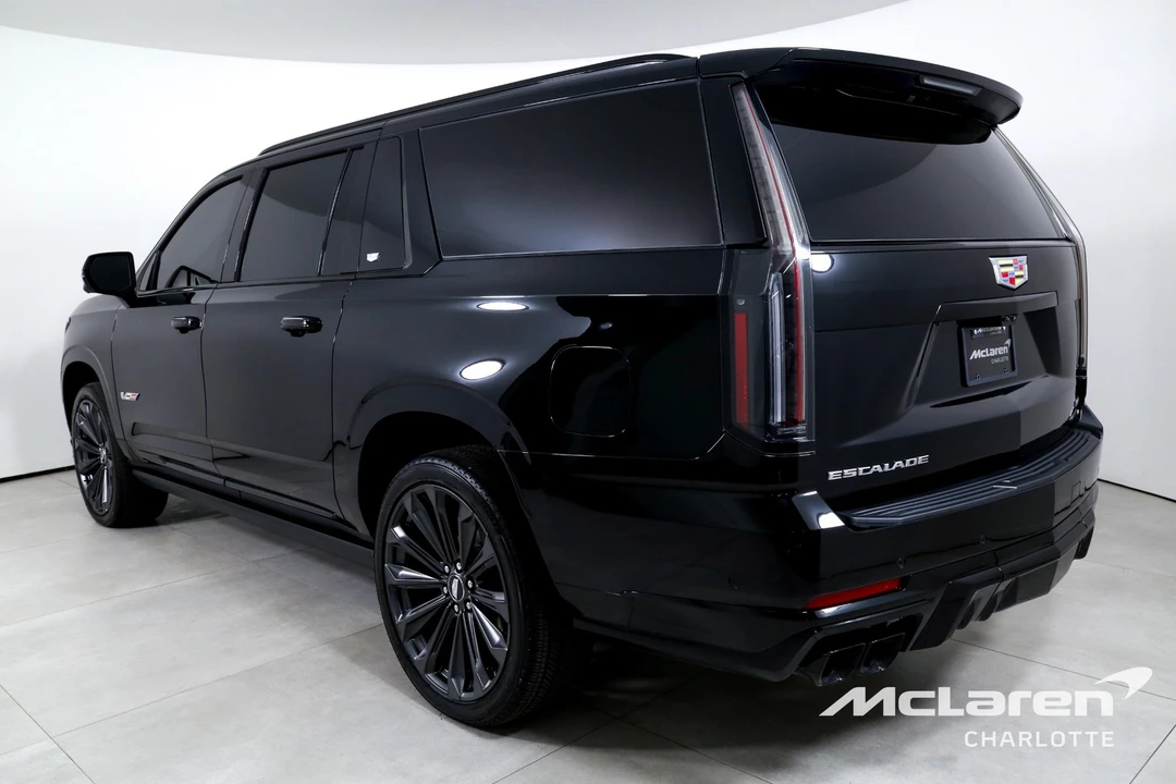 2025 Cadillac Escalade 5th Gen - Image 6 of 21