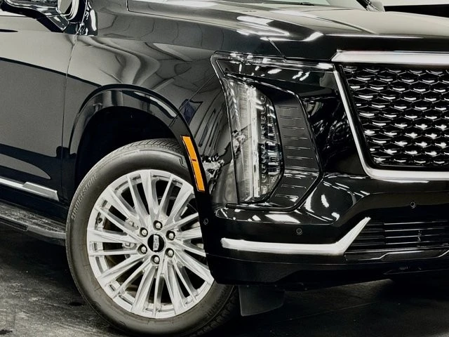 2025 Cadillac Escalade 5th Gen - Image 4 of 21