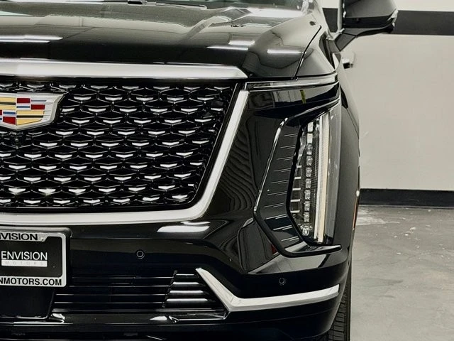 2025 Cadillac Escalade 5th Gen - Image 8 of 21