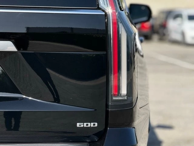 2025 Cadillac Escalade 5th Gen - Image 10 of 21