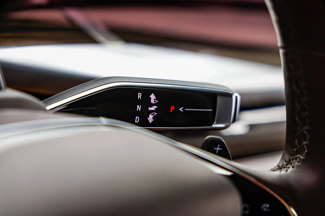 2025 Cadillac Escalade 5th Gen - Image 21 of 21
