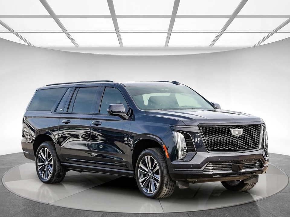 2025 Cadillac Escalade 5th Gen - Image 5 of 12