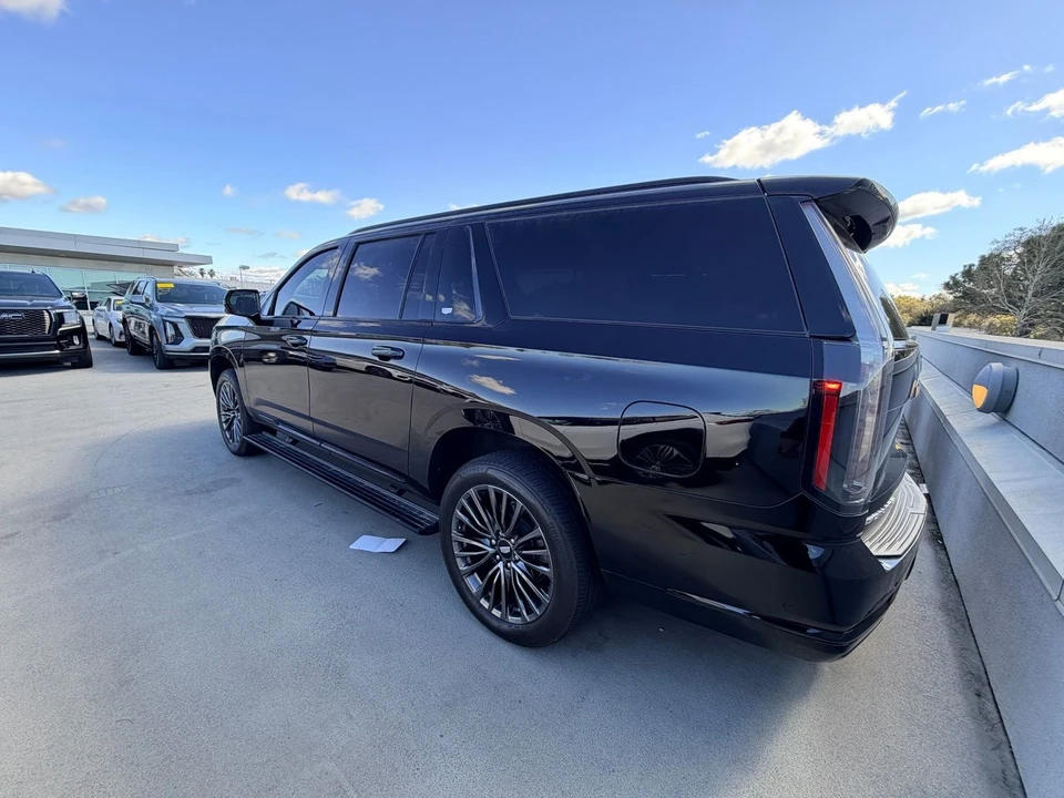 2025 Cadillac Escalade 5th Gen - Image 6 of 6