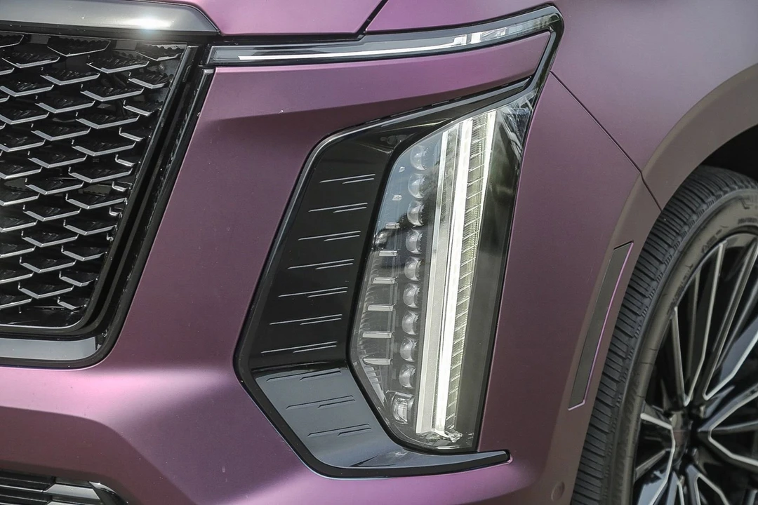2025 Cadillac Escalade 5th Gen - Image 7 of 21