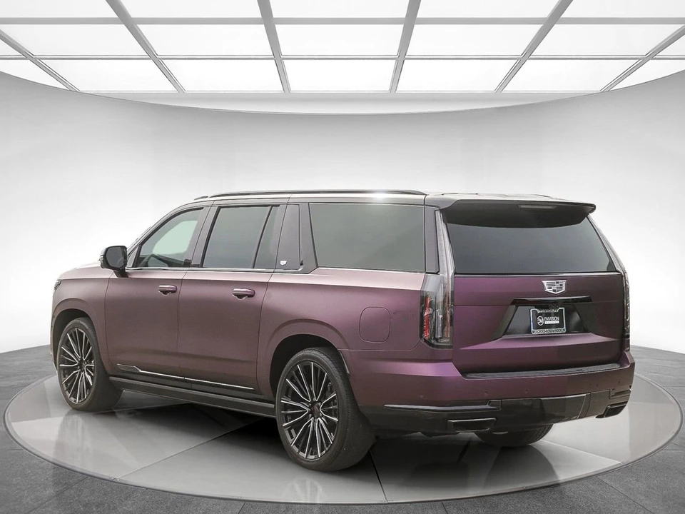 2025 Cadillac Escalade 5th Gen - Image 2 of 21