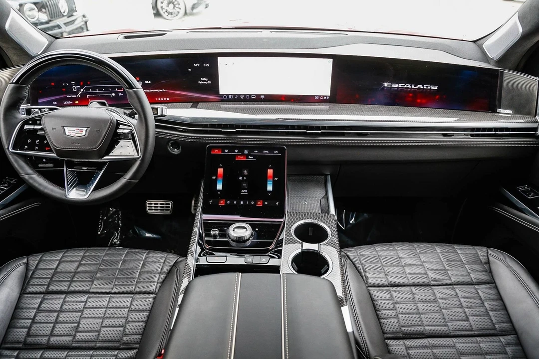 2025 Cadillac Escalade-V 5th Gen - Image 10 of 21