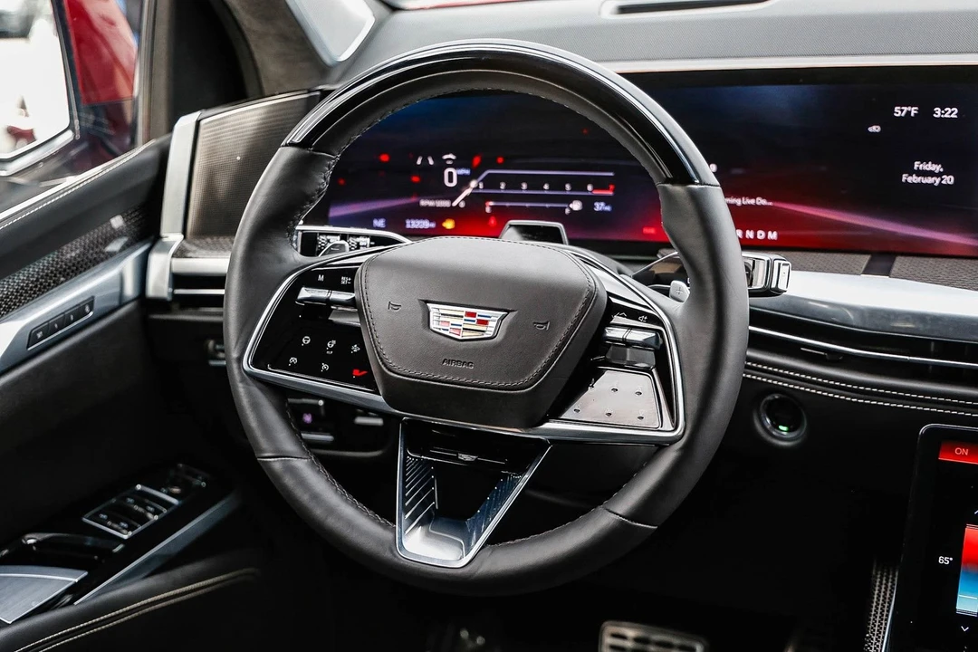 2025 Cadillac Escalade-V 5th Gen - Image 13 of 21