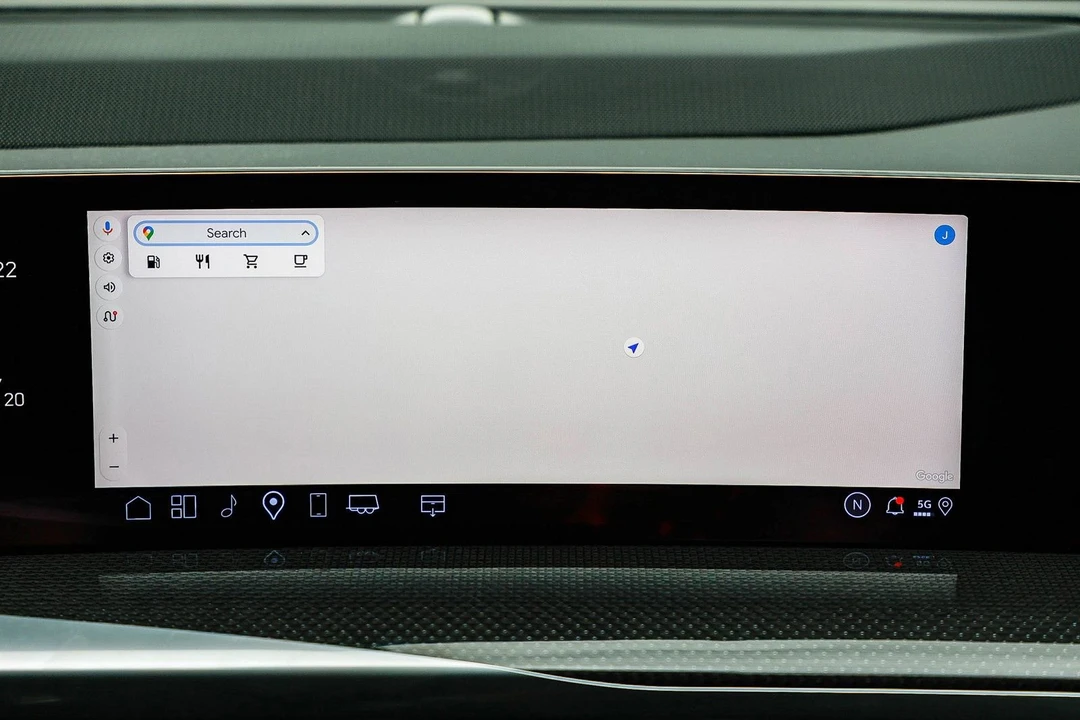 2025 Cadillac Escalade-V 5th Gen - Image 12 of 21