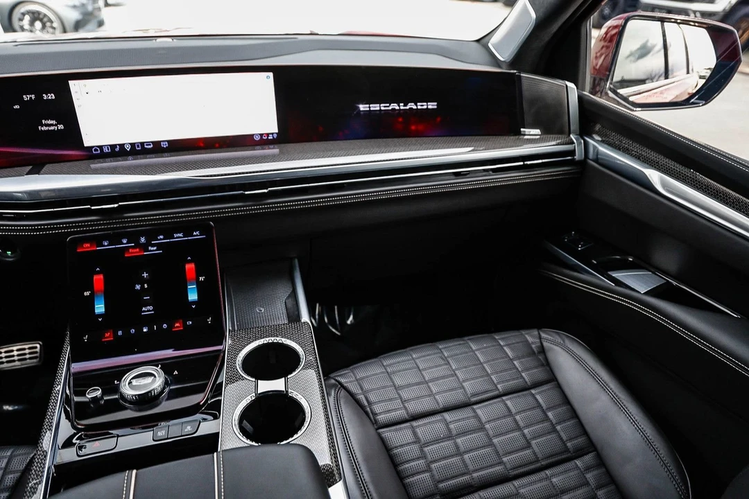 2025 Cadillac Escalade-V 5th Gen - Image 15 of 21