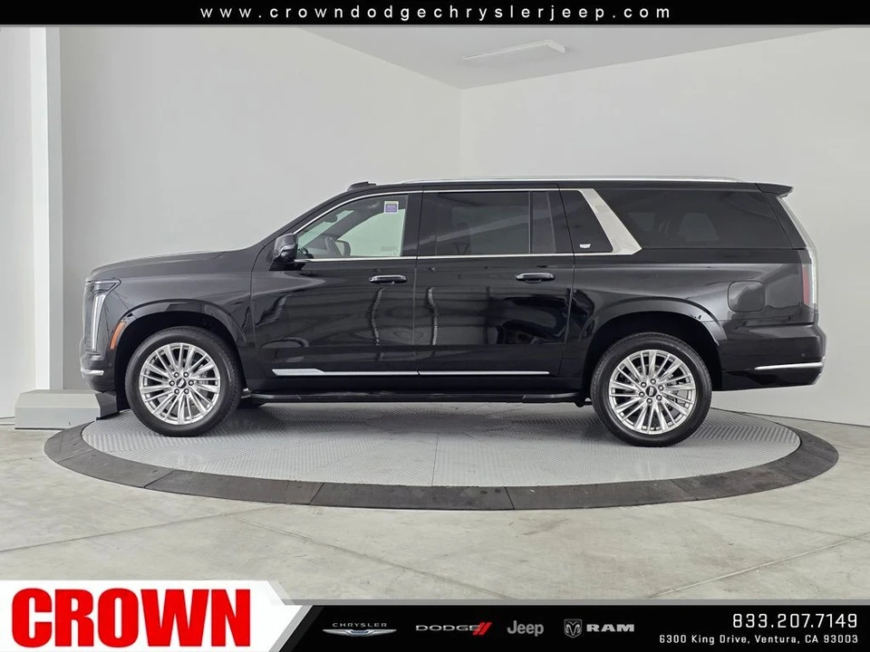 2025 Cadillac Escalade 5th Gen - Image 4 of 21
