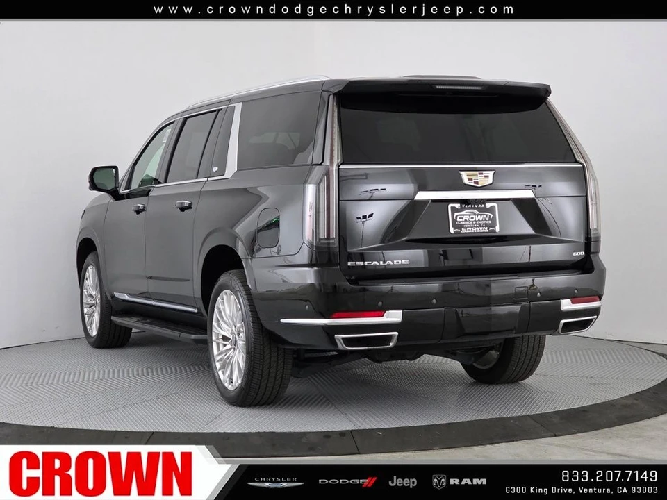 2025 Cadillac Escalade 5th Gen - Image 5 of 21