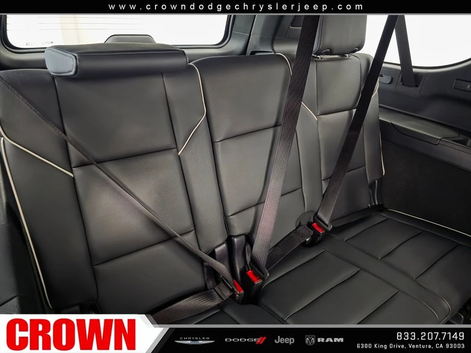 2025 Cadillac Escalade 5th Gen - Image 10 of 21