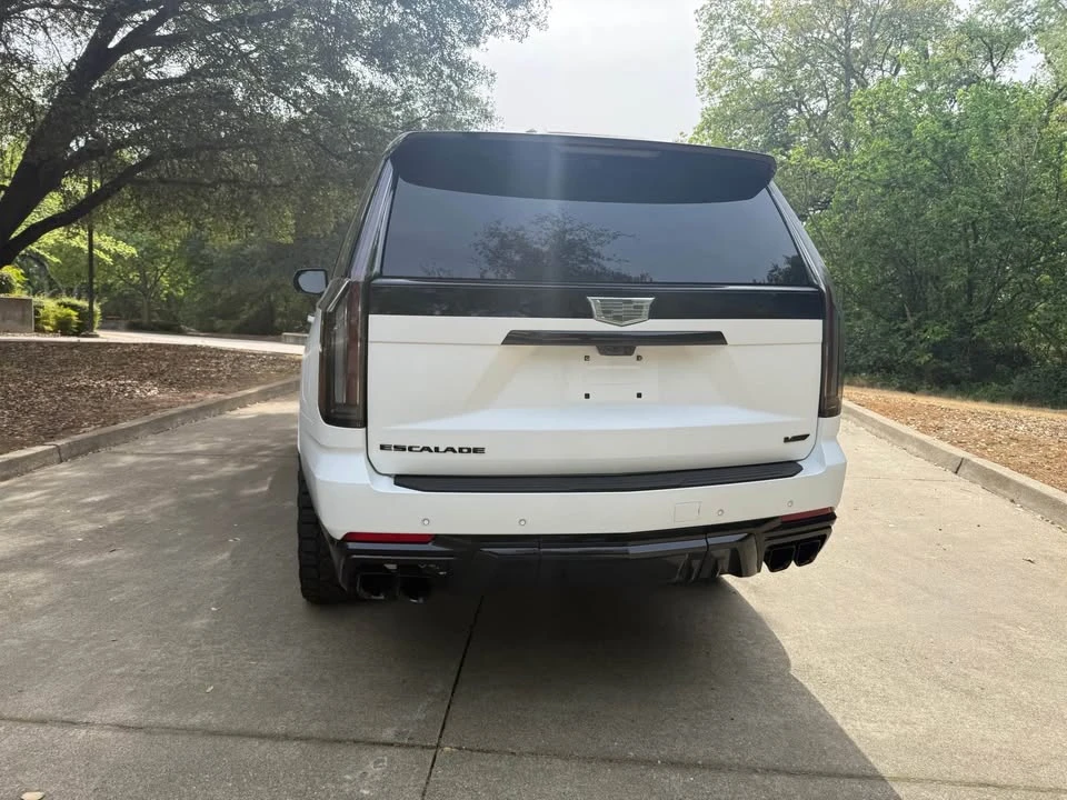 2025 Cadillac Escalade-V 5th Gen - Image 5 of 13