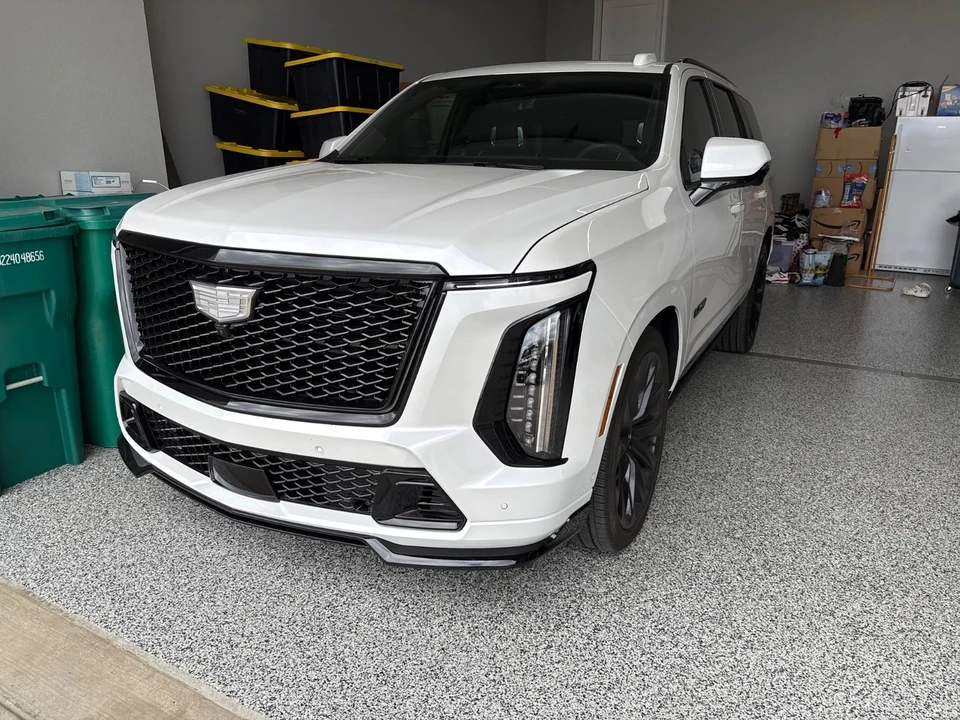 2025 Cadillac Escalade-V 5th Gen - Image 14 of 14
