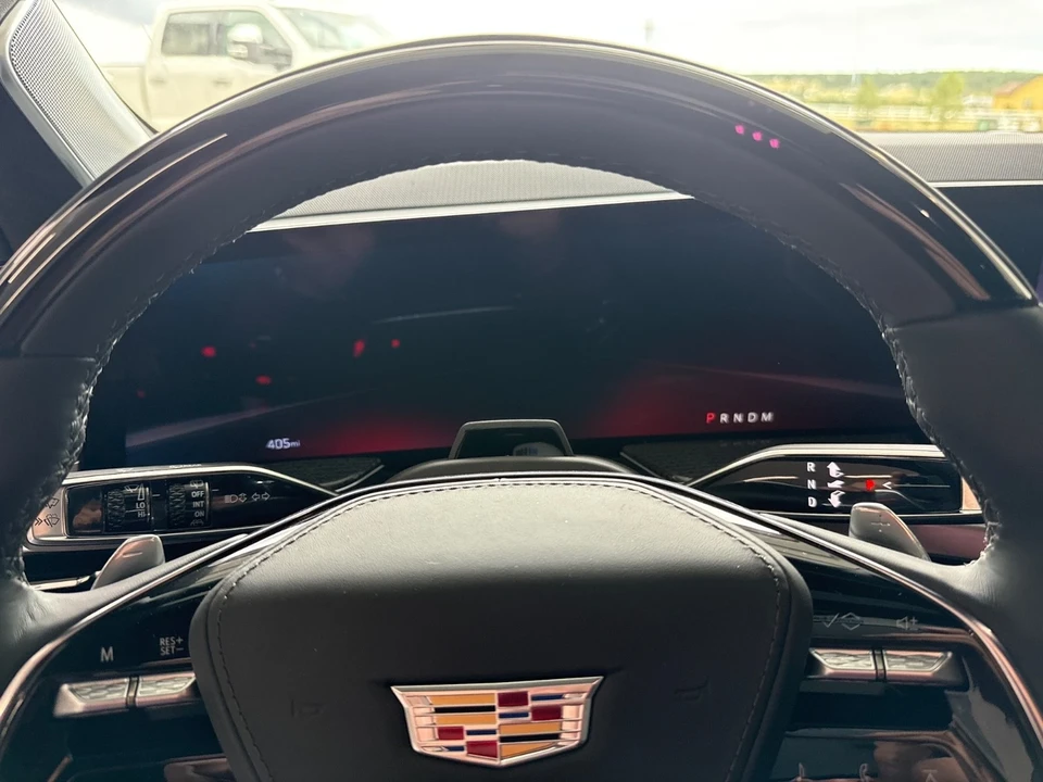 2025 Cadillac Escalade-V 5th Gen - Image 7 of 14