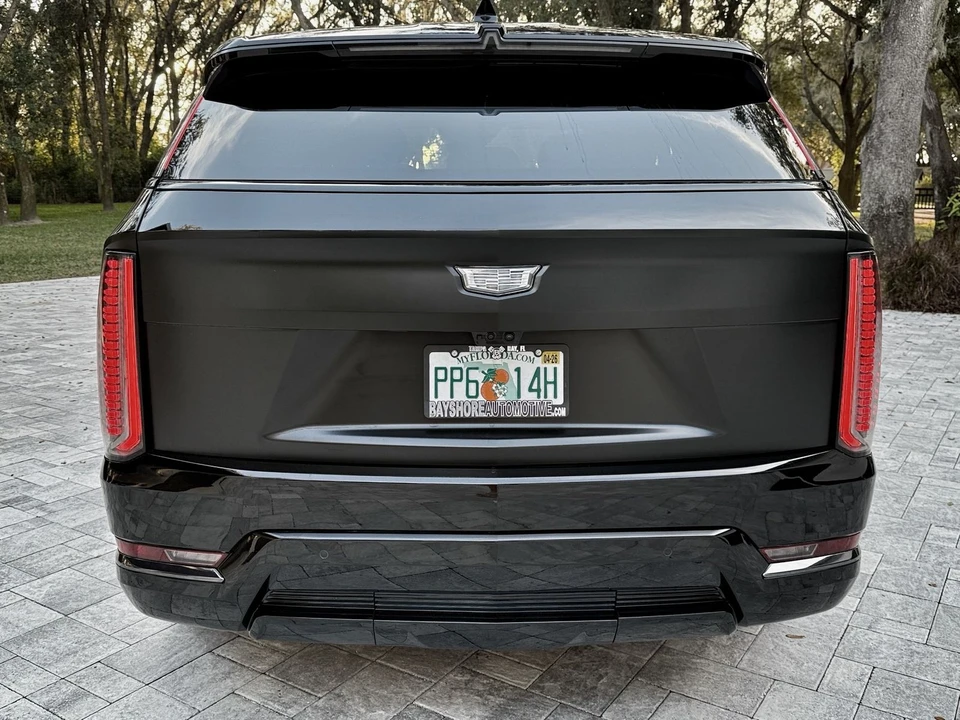 2025 Cadillac Escalade IQ - Image 12 of 12
