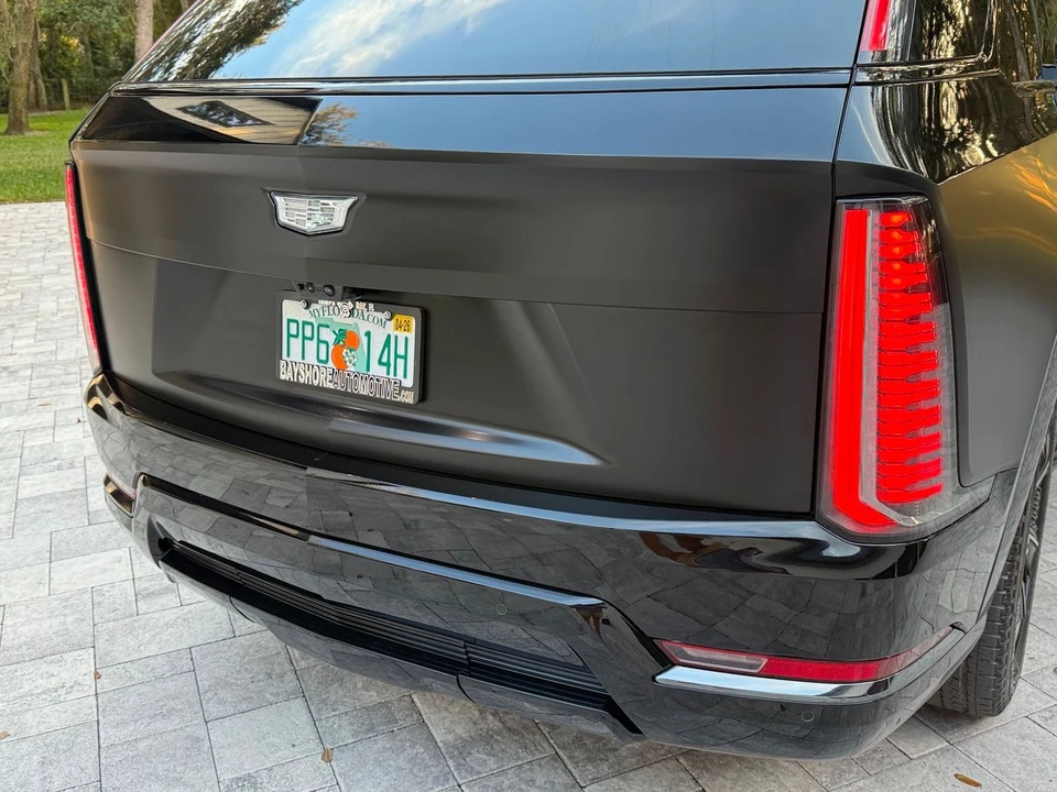 2025 Cadillac Escalade IQ - Image 7 of 12