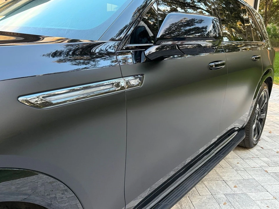 2025 Cadillac Escalade IQ - Image 4 of 12
