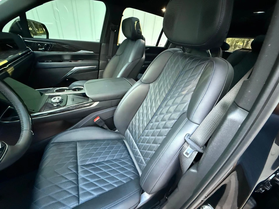 2025 Cadillac Escalade IQ - Image 3 of 12