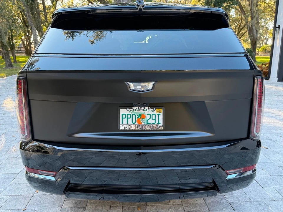 2025 Cadillac Escalade IQ - Image 12 of 12