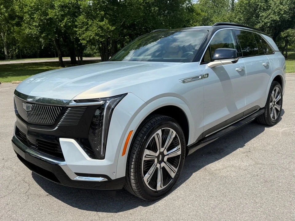 2025 Cadillac Escalade IQ - Image 2 of 12