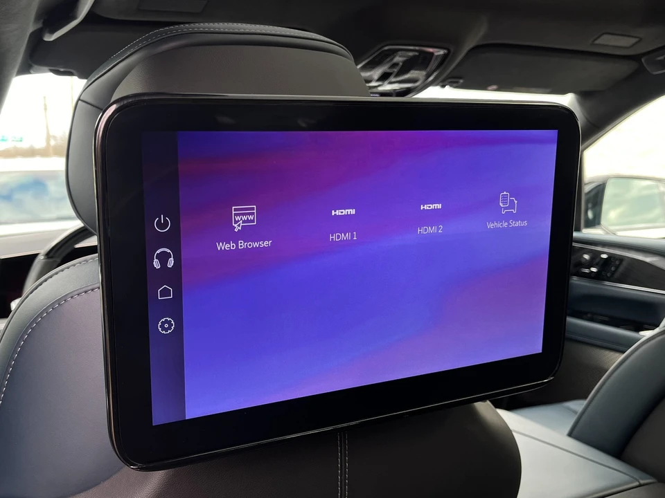 2025 Cadillac Escalade IQ - Image 16 of 21