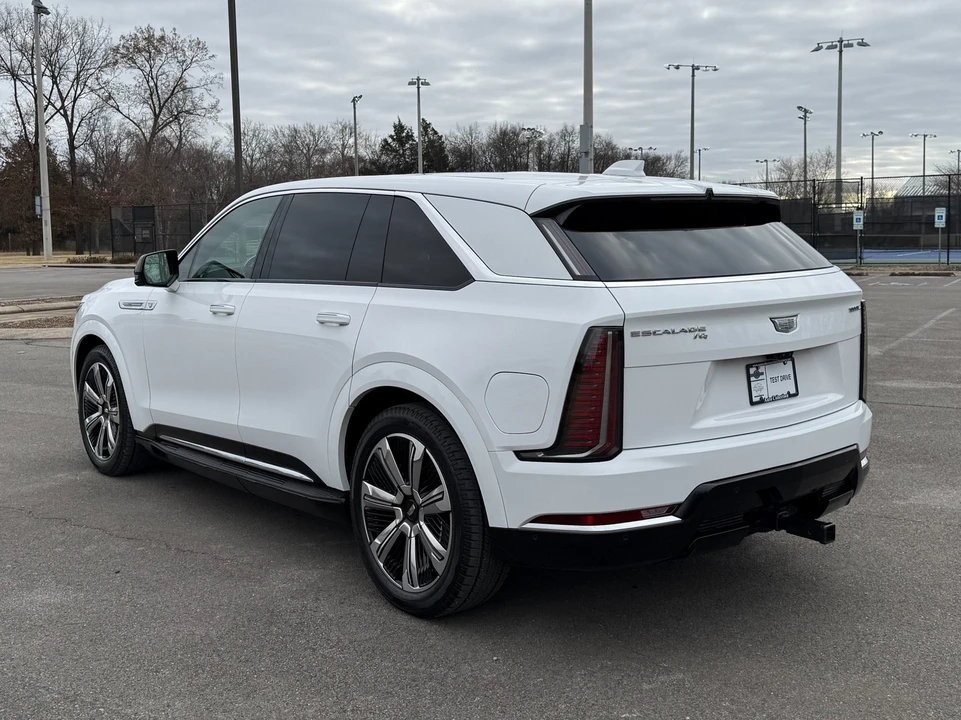 2025 Cadillac Escalade IQ - Image 4 of 21