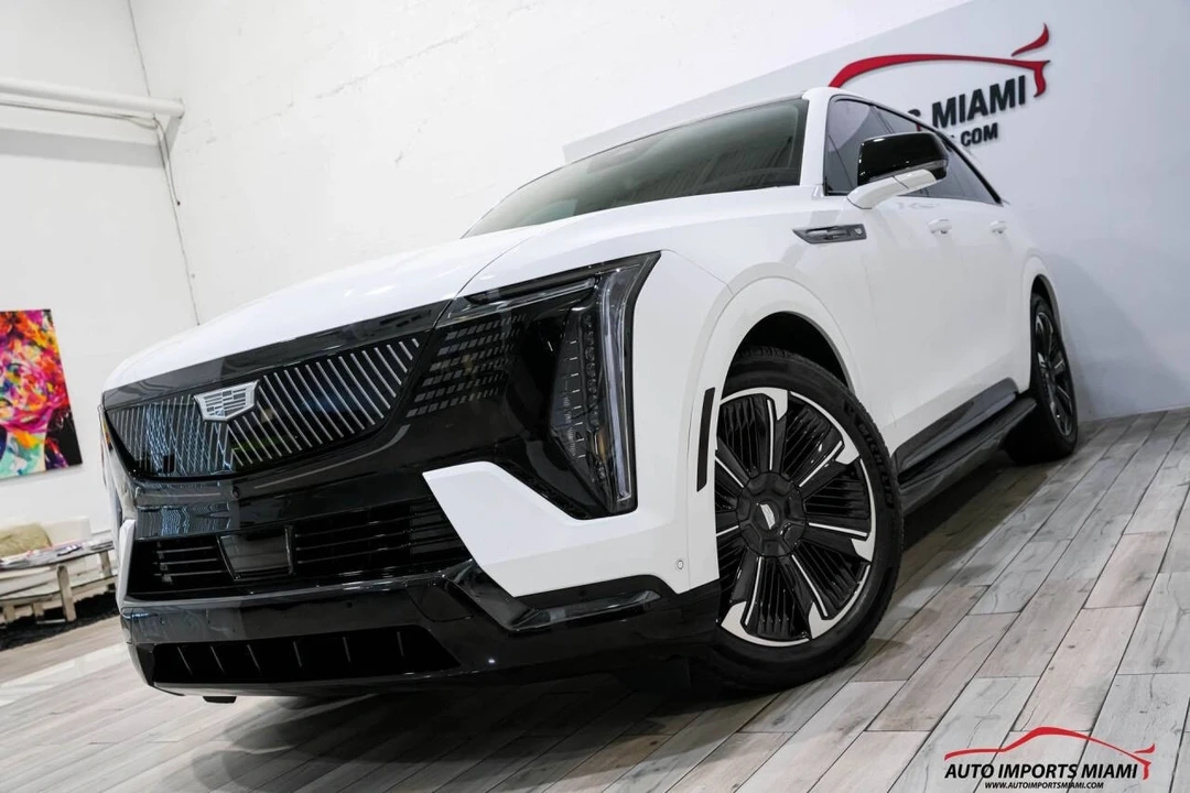 2025 Cadillac Escalade IQ - Image 2 of 12