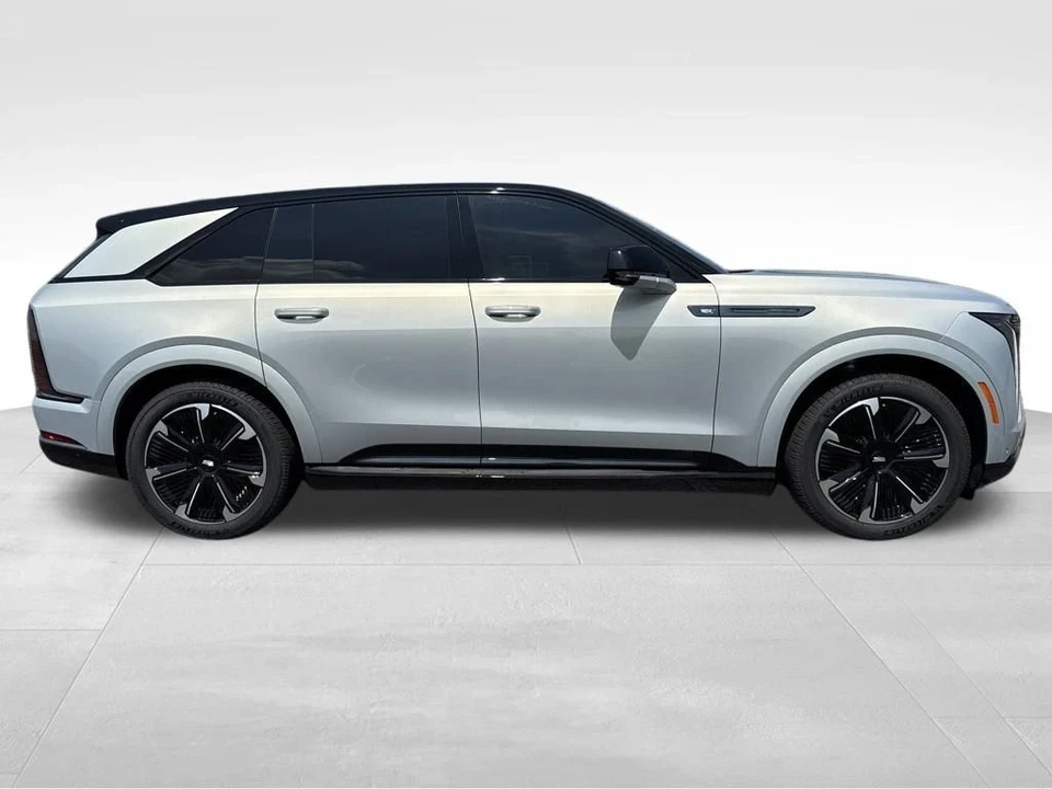 2025 Cadillac Escalade IQ - Image 7 of 12