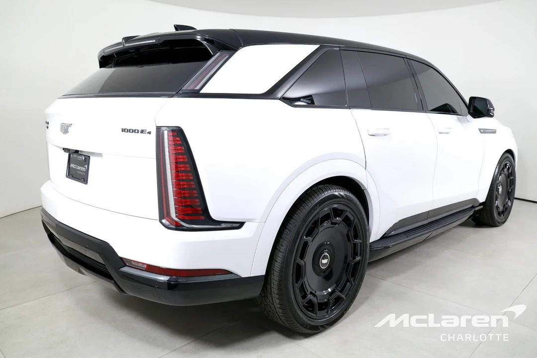 2025 Cadillac Escalade IQ - Image 8 of 12