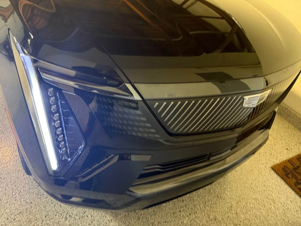 2025 Cadillac Escalade IQ - Image 3 of 6