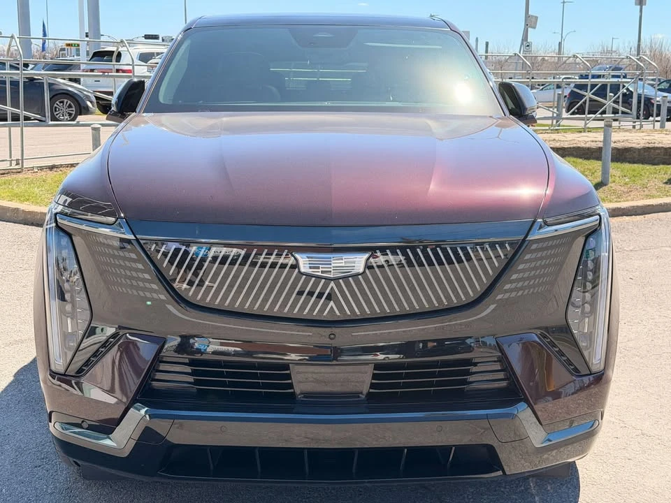 2025 Cadillac Escalade IQ - Image 4 of 15