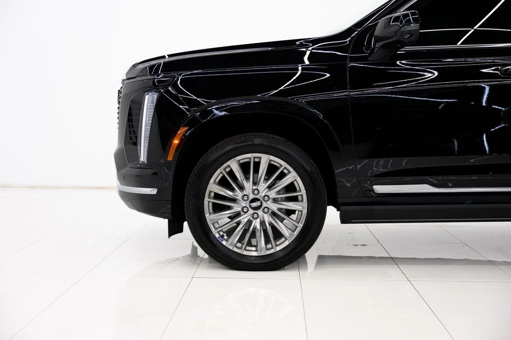 2025 Cadillac Escalade 5th Gen - Image 9 of 21
