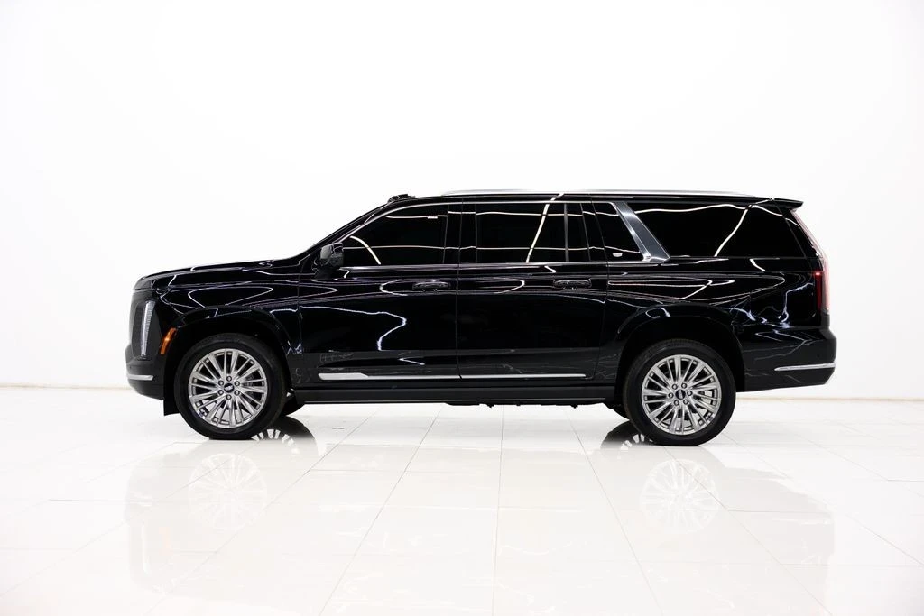 2025 Cadillac Escalade 5th Gen - Image 8 of 21