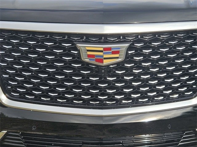 2025 Cadillac Escalade 5th Gen - Image 9 of 21
