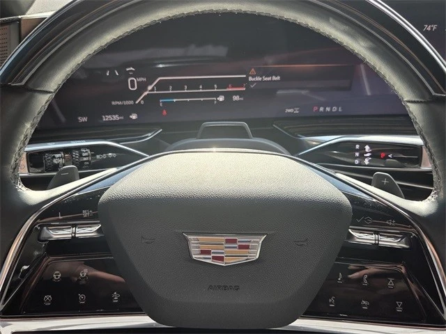 2025 Cadillac Escalade 5th Gen - Image 14 of 21