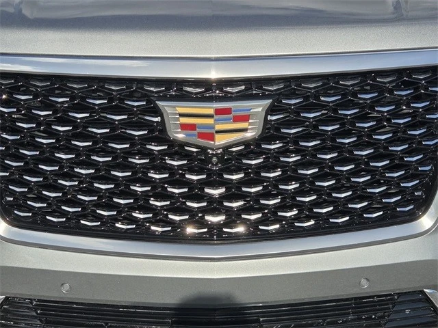 2025 Cadillac Escalade 5th Gen - Image 9 of 21