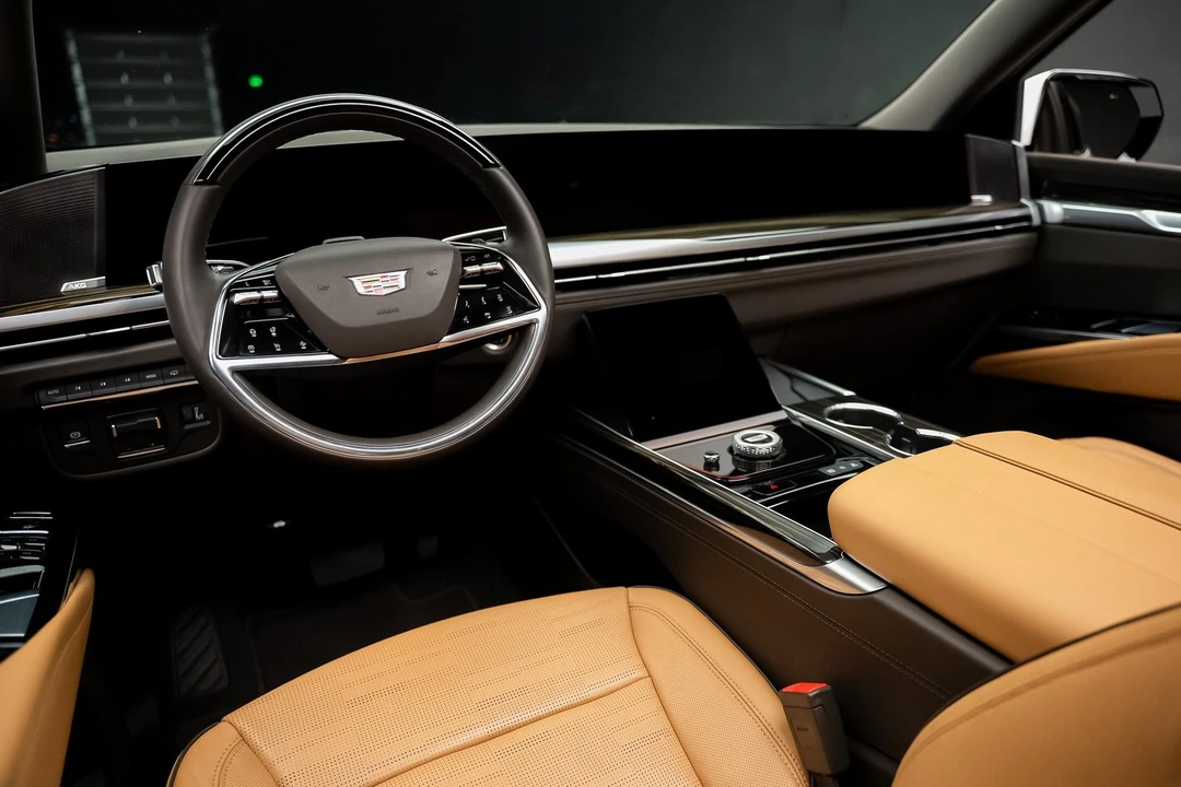 2025 Cadillac Escalade 5th Gen - Image 2 of 12