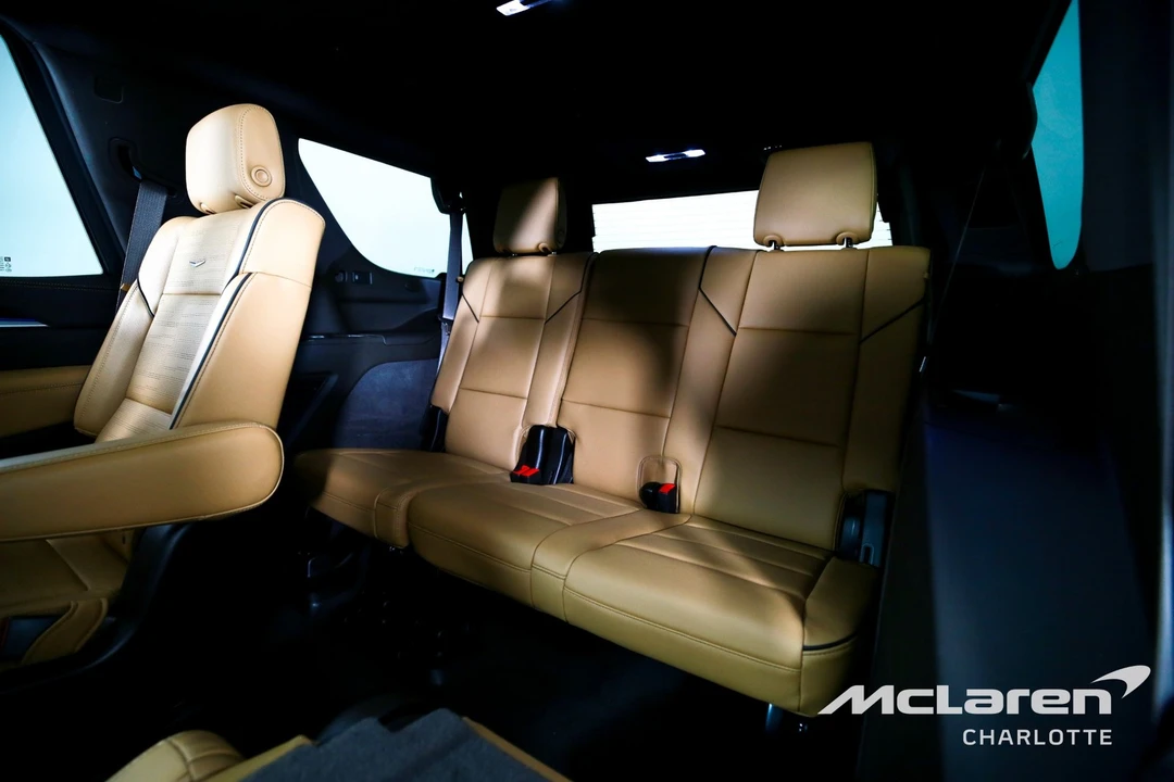 2025 Cadillac Escalade 5th Gen - Image 20 of 21