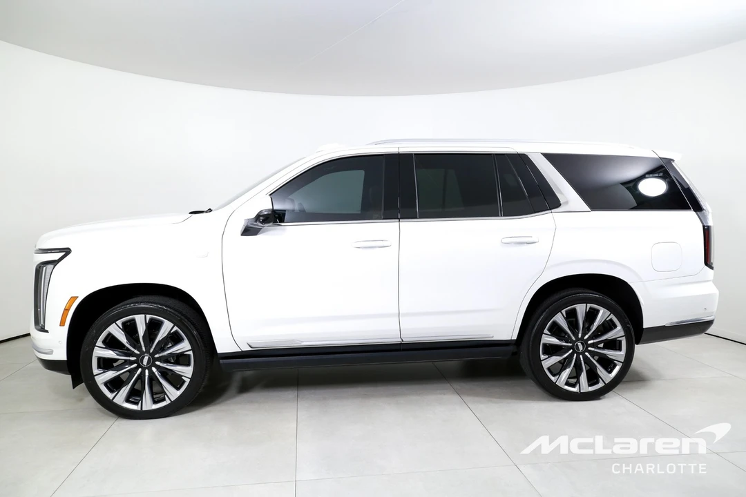 2025 Cadillac Escalade 5th Gen - Image 5 of 21