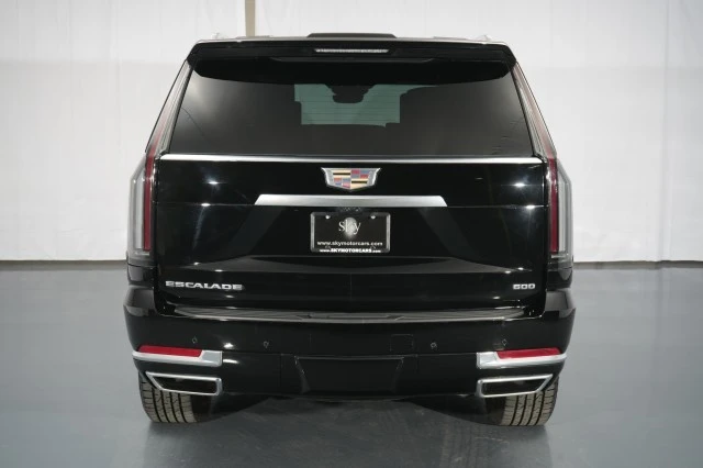 2025 Cadillac Escalade 5th Gen - Image 19 of 21