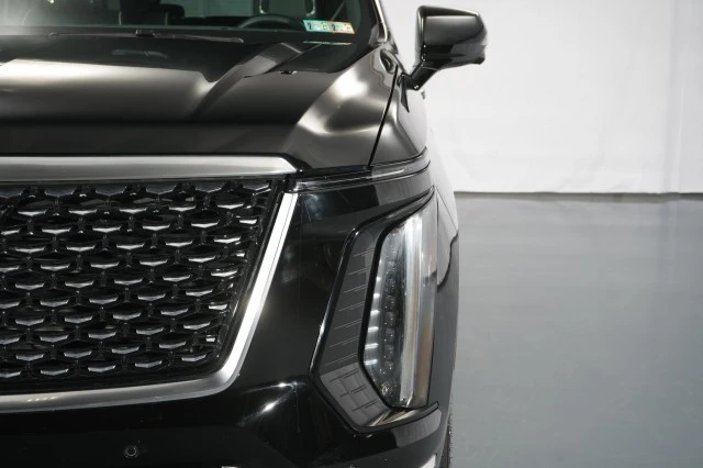 2025 Cadillac Escalade 5th Gen - Image 7 of 21